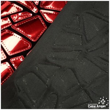 TERCIOPELO NEGRO CON PLACAS ROJAS DE ACETATO BORDADO SERIE DRACHEN 140cm