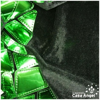 TERCIOPELO NEGRO CON PLACAS VERDES DE ACETATO BORDADO SERIE DRACHEN 140cm