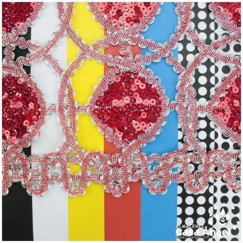 MALLA DE LENTEJUELA ROJA Y PICOLINA PLATA SERIE LISBOA 130cm